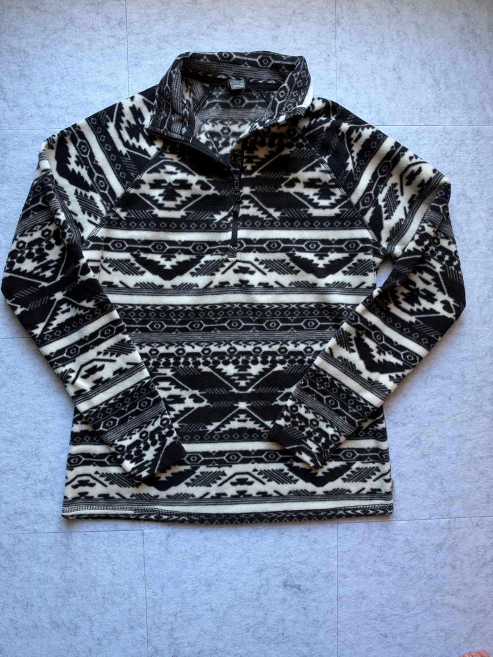 Eddie Bauer Fleece Quarter Zip Women’s pullover